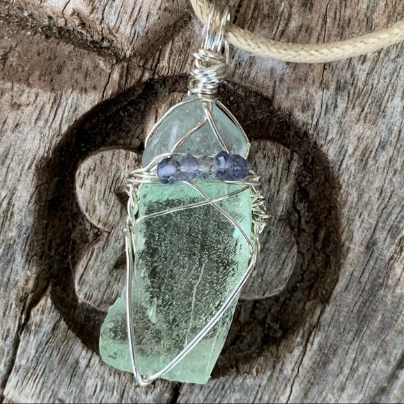 Aquamarine, Spodumene & Iolite Bead Necklace - Picture 3 of 16